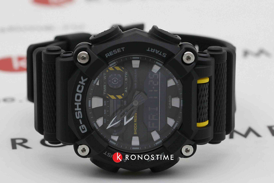 Часы Casio G-Shock GA-900-1ADR (GA-900-1A) — черный, электронные