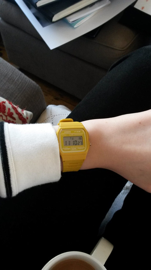 Часы Casio Collection F-91WC-9A — кварцевые, пластик