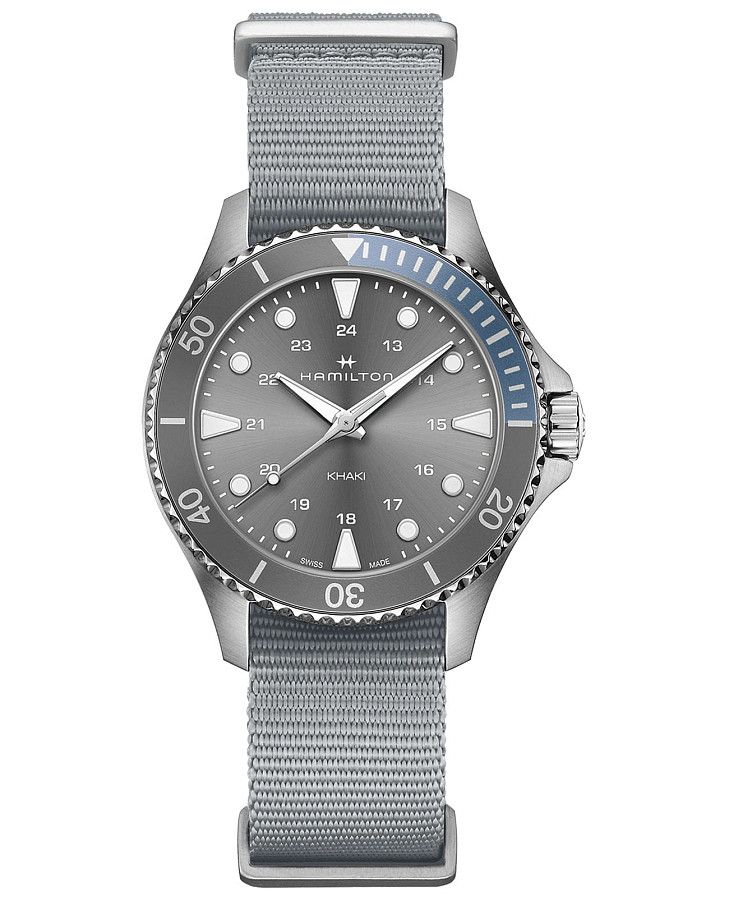 Часы Hamilton Khaki Navy Scuba Quartz H82211981 — мужские, серый