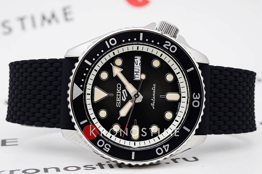 Часы Seiko 5 Sports SRPD95 — механические, сталь металл
