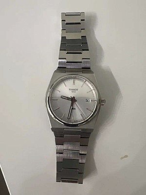 Фото покупателя: Швейцарские наручные часы Tissot PRX 35 mm T137.210.11.031.00