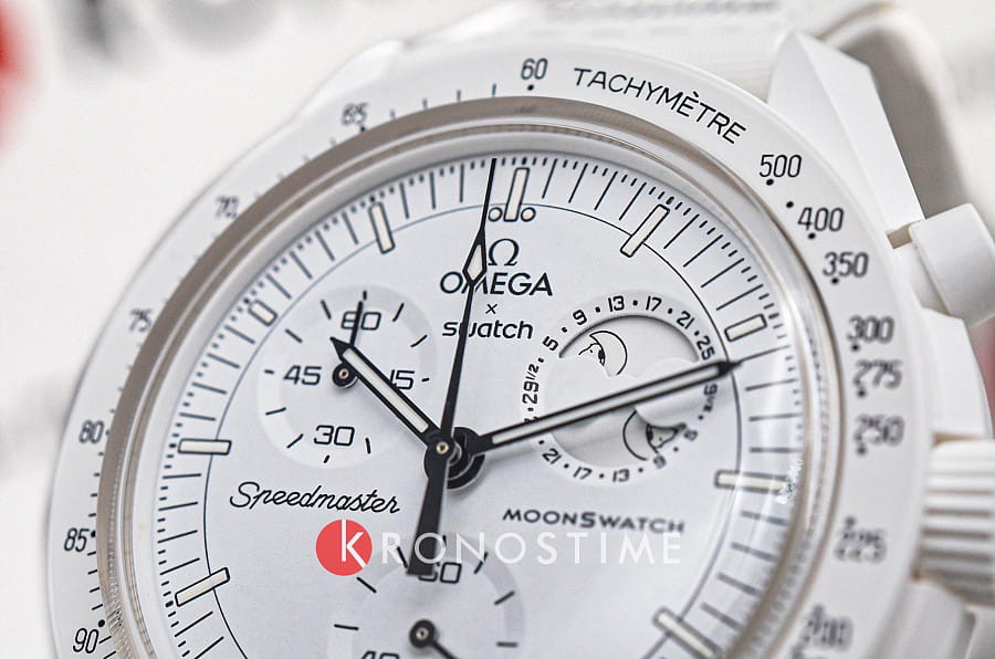 Часы Swatch x Omega Bioceramic Moonswatch Mission to the Moonphase - Full Moon SO33W700 — Швейцария, кварцевые