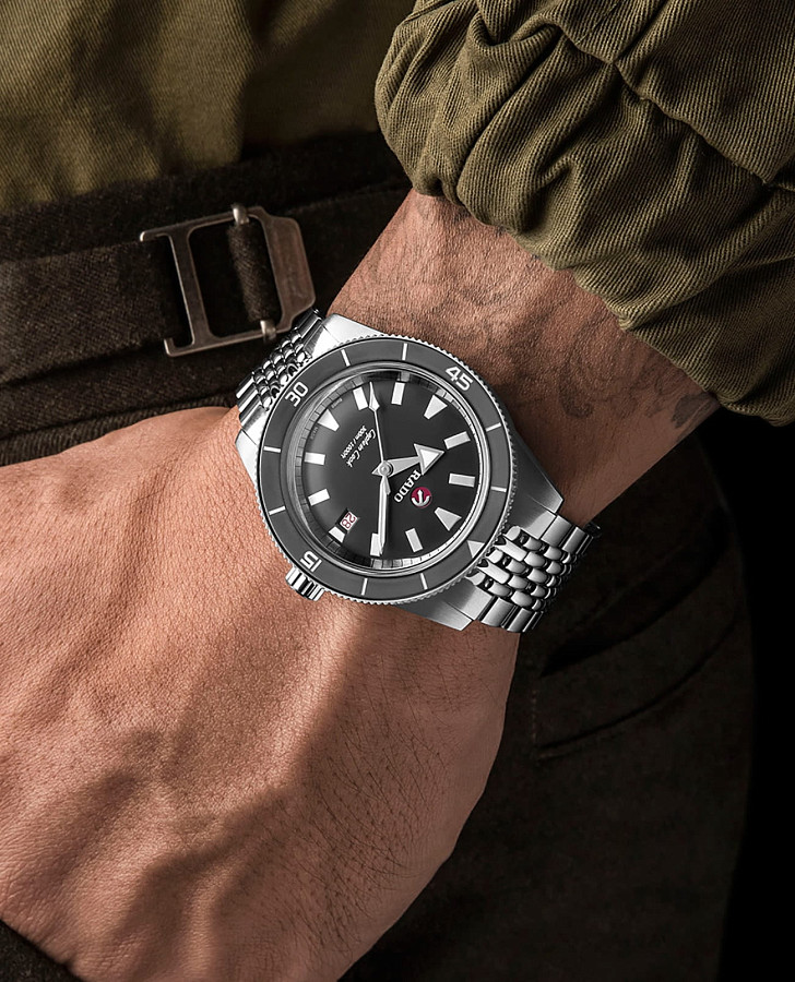 Часы Rado Captain Cook Automatic R32105103 — мужские, тканевый