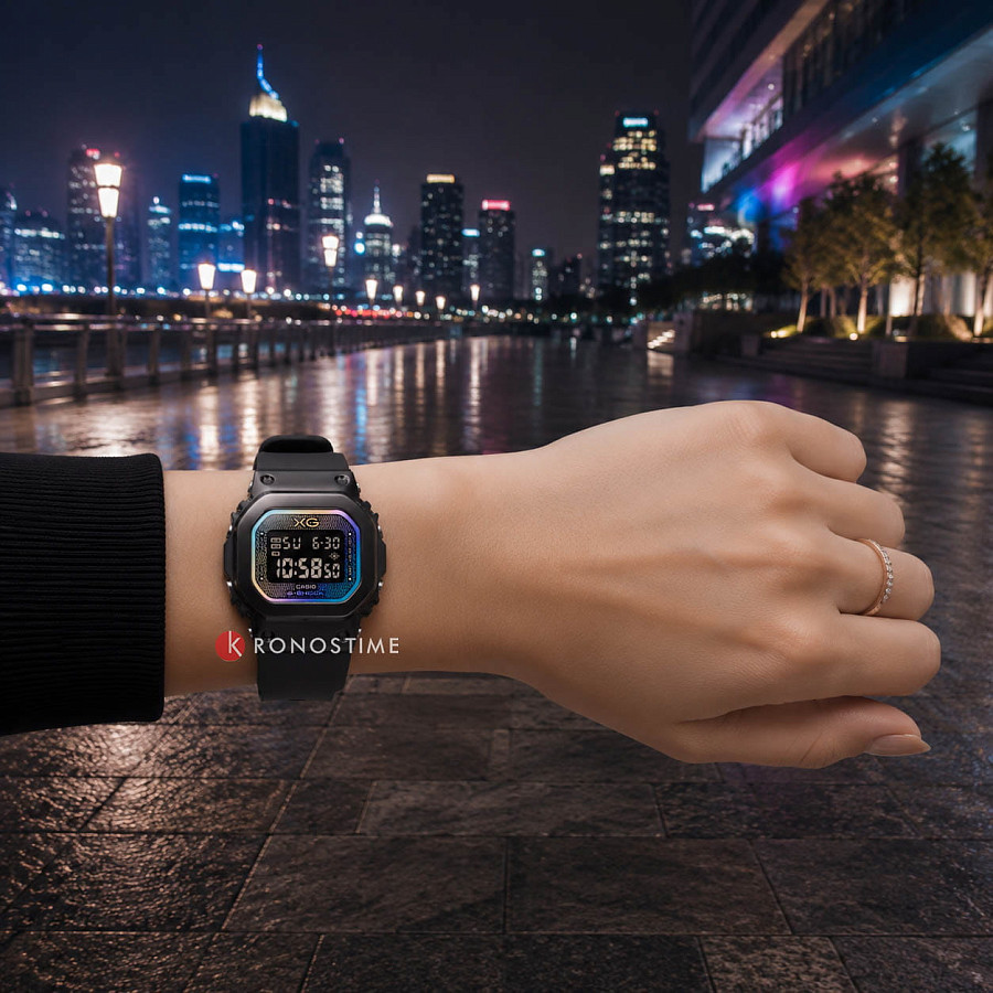 Часы Casio G-Shock GM-S5600XG-1 — пластик, женские