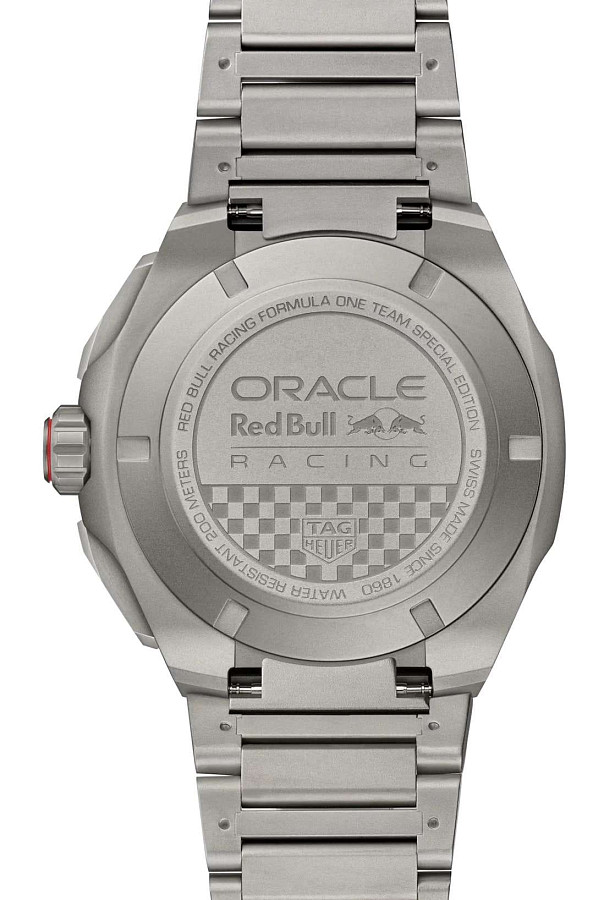 Часы TAG Heuer Formula 1 X Oracle Red Bull Racing CBZ2080.BF0009 — механические, титан