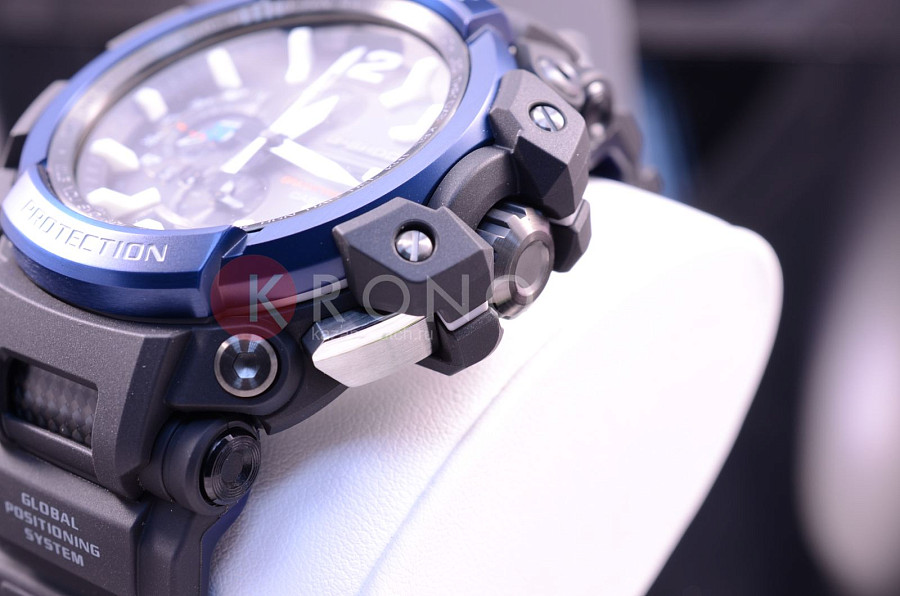 Часы Casio G-Shock GPW-2000-1A2 — пластик, мужские