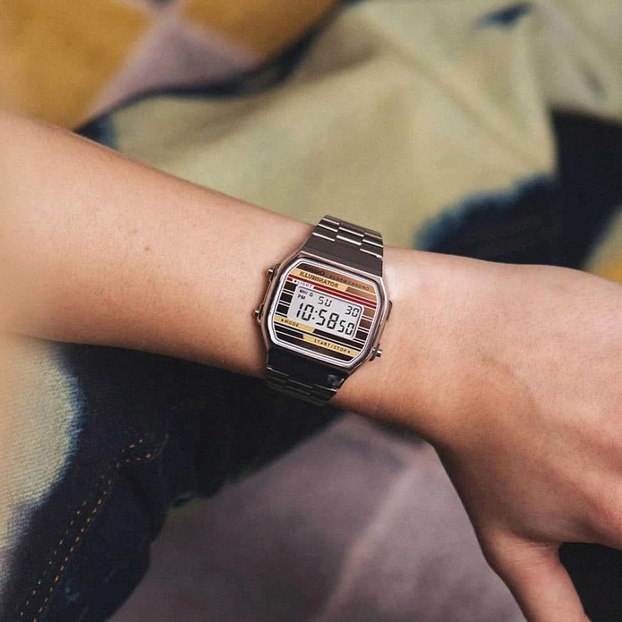 Часы Casio Vintage A168WEHA-9ADF (A168WEHA-9A) — пластик, Япония