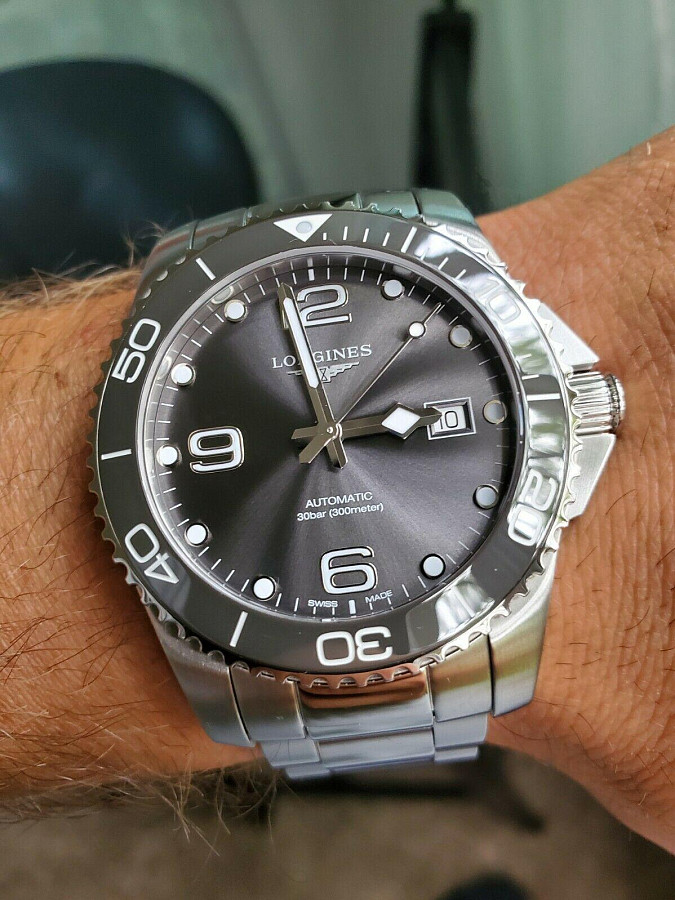 Часы Longines HydroConquest L3.781.4.76.6 — артикул L37814766, мужские