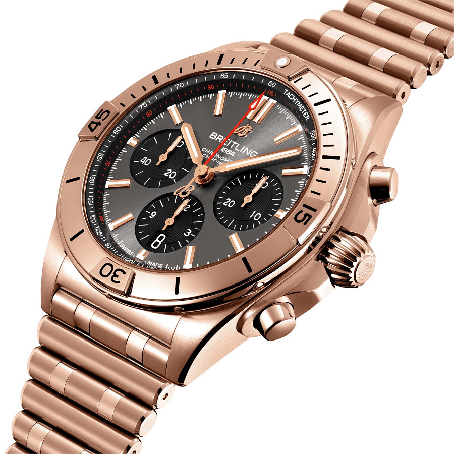 Часы Breitling Chronomat B01 42 RB0134101B1R1 — механические, металл золото
