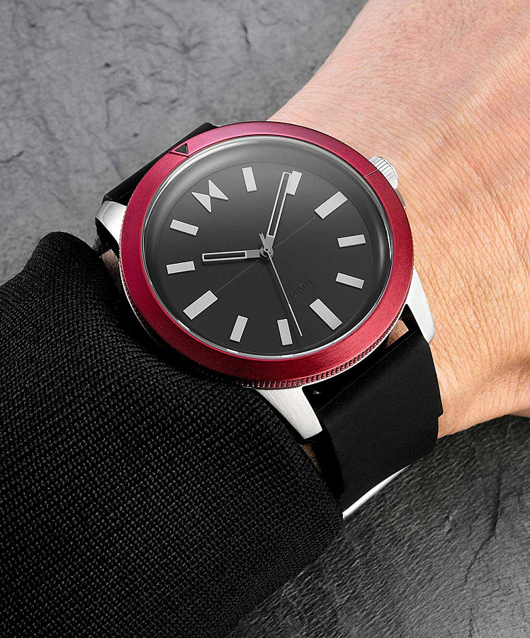 Часы MVMT Minimal Sport 28000073-D — США, кварцевые