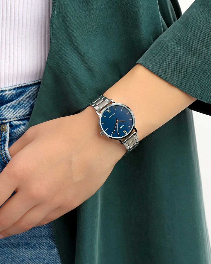 Часы Casio Collection LTP-VT01D-2B — кварцевые, металл сталь