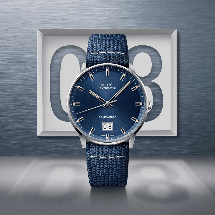 Часы Mido Commander Big Date M021.626.17.041.00 — мужские, кожа + текстиль