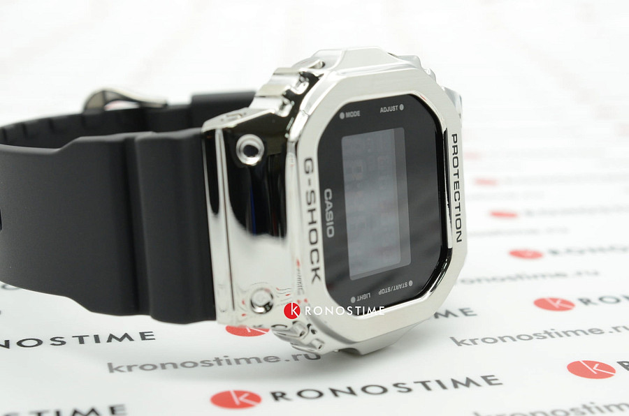 Часы Casio G-Shock GM-5600-1 — Япония, мужские