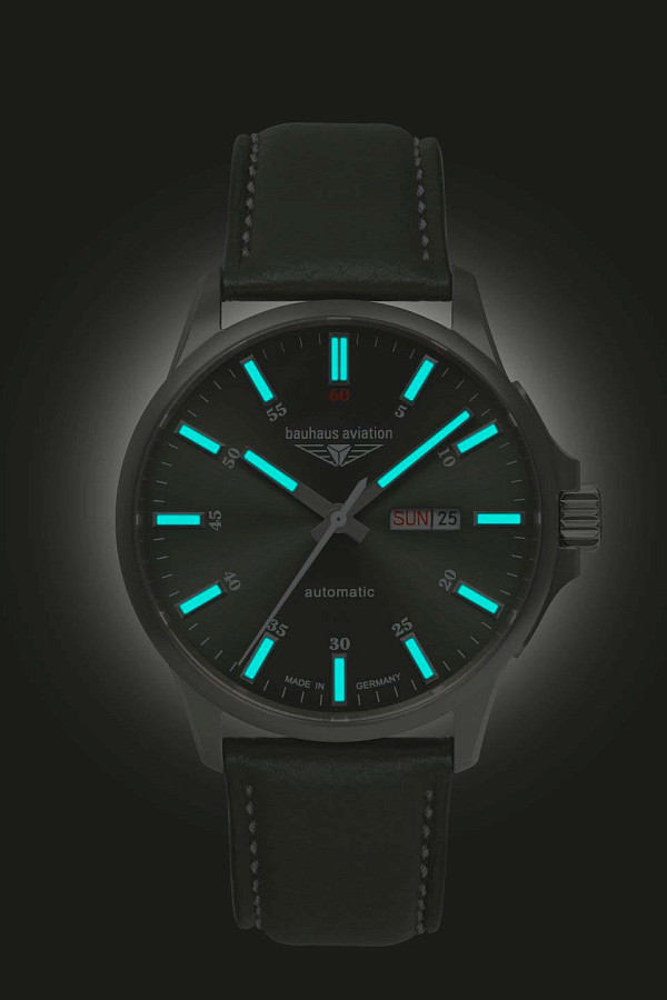 Часы Bauhaus Aviation 28664 — механические, титан