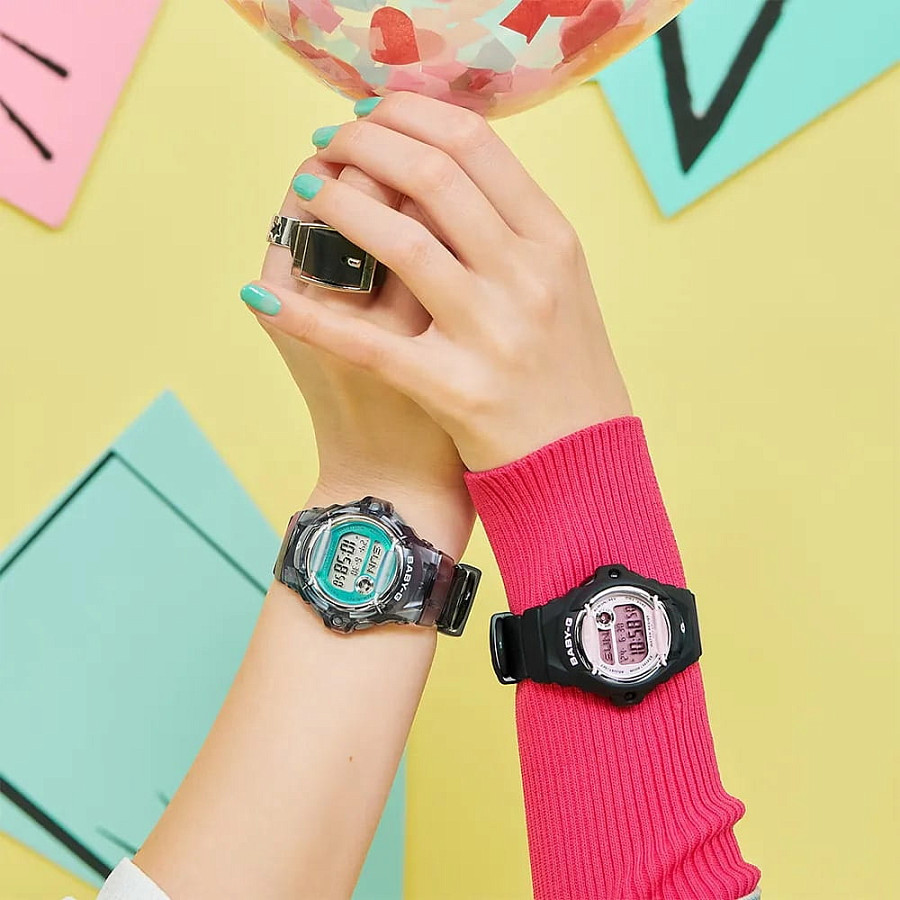 Часы Casio Baby-G BG-169U-8BDR (BG-169U-8B) — пластик, женские