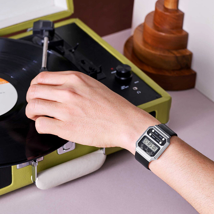 Часы Casio Vintage A100WEL-1AEF — кварцевые, пластик