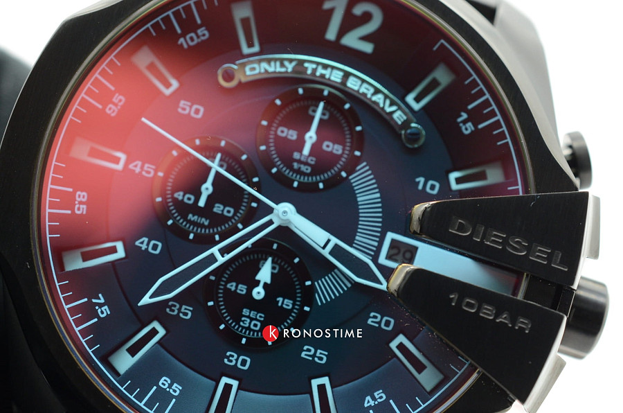 Часы Diesel Mega Chief DZ4318 — сталь металл, Италия