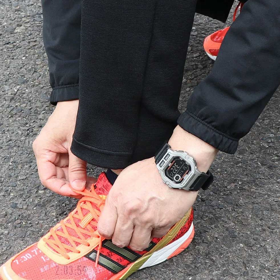 Часы Casio Collection WS-1400H-1BVDF (WS-1400H-1B) — пластик, Япония