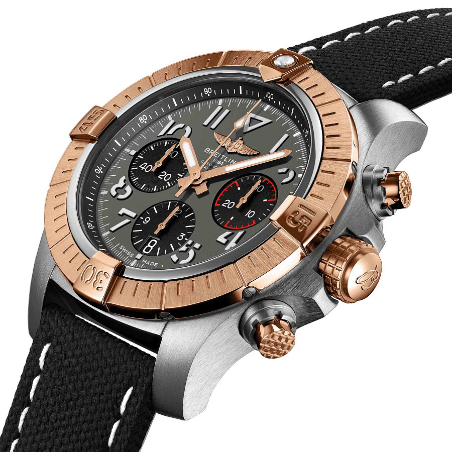 Часы Breitling Avenger B01 Chronograph 45 UB01821A1B1X1 — механические, сталь металл золото