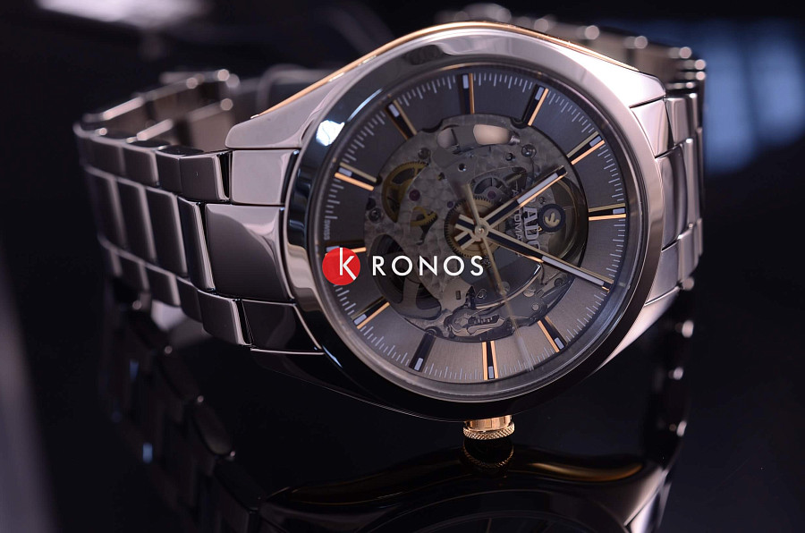 Часы Rado Hyperchrome Automatic Open Heart R32021102 — Швейцария, механические