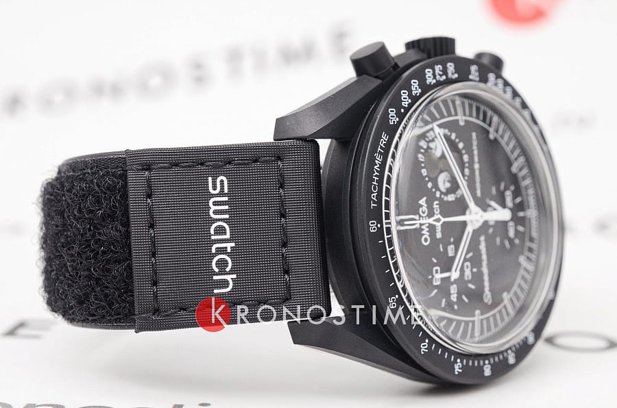 Часы Swatch x Omega Bioceramic Moonswatch Mission to The Moonphase - New Moon SO33B700 — биокерамика, Швейцария