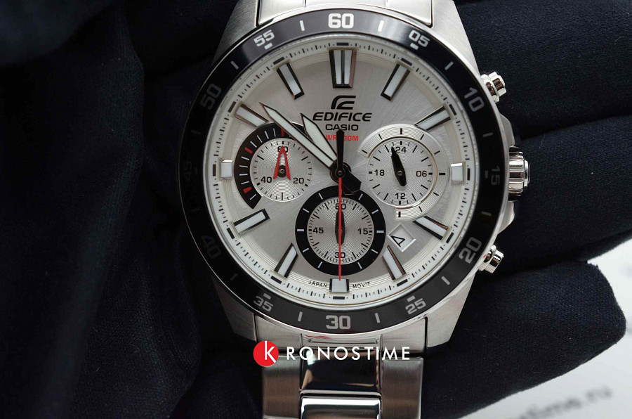 Часы Casio Edifice EFV-570D-7AVUDF (EFV-570D-7A) — кварцевые, Япония, мужские