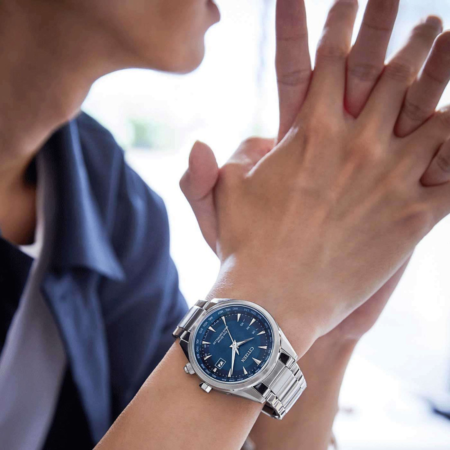 Часы Citizen Eco-Drive CB0270-87L — мужские, серебристый