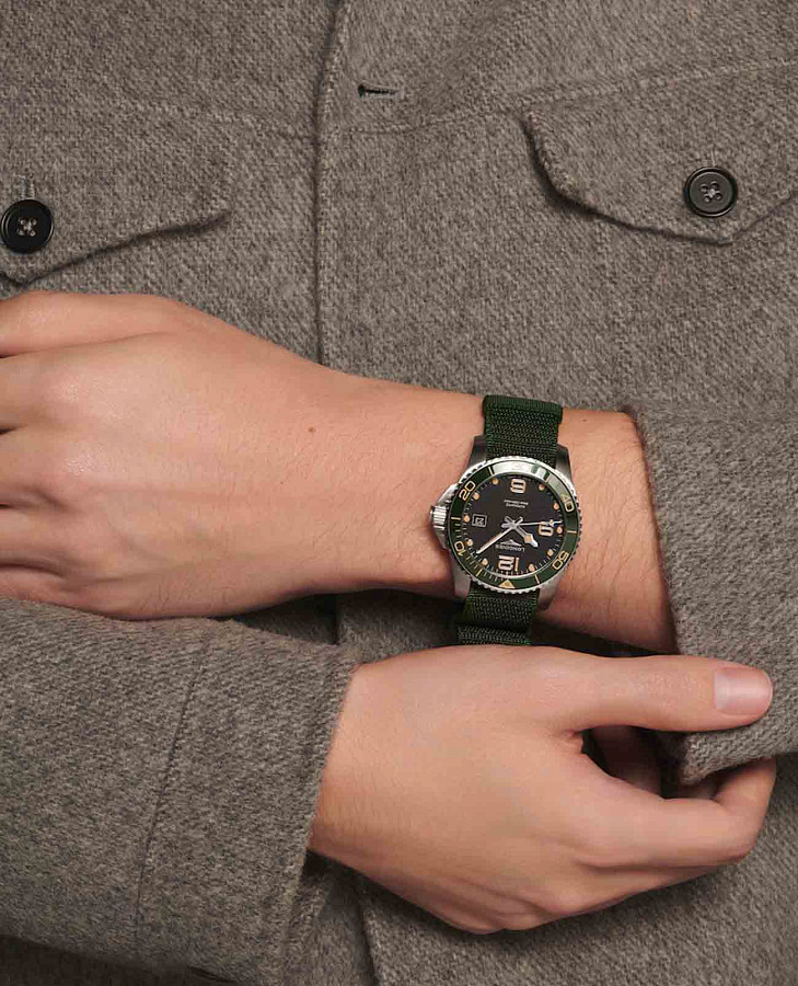 Часы Longines HydroConquest L3.781.4.05.2 — артикул L37814052