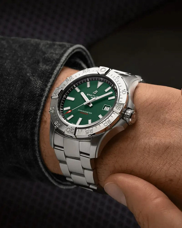 Часы Breitling Avenger Automatic 42 A17328101L1A1 — механические, Швейцария, мужские