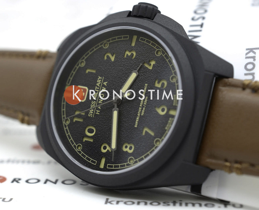 Часы Swiss Military Hanowa Fieldmaster SMWGA0003940 — кожаный, мужские
