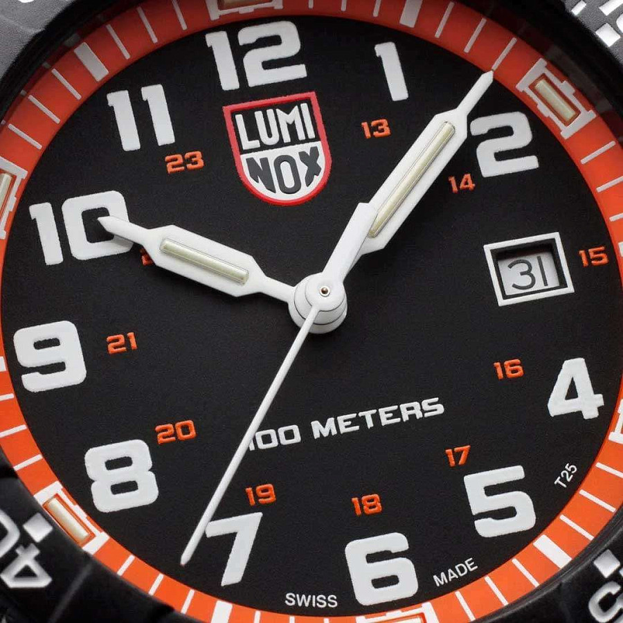 Часы Luminox Leatherback Sea Turtle XS.0329.1 — пластик карбон, Швейцария