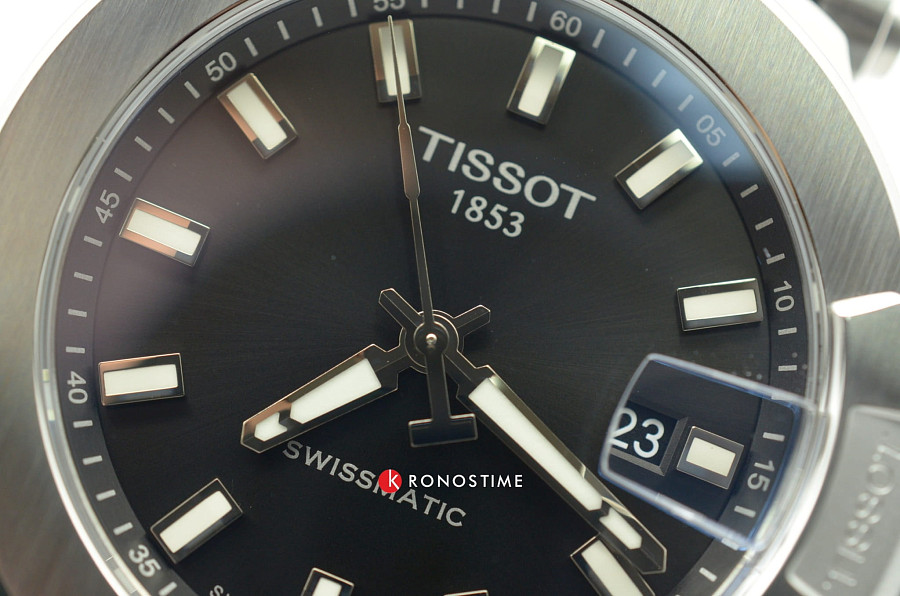 Часы Tissot T-Race Swissmatic T115.407.17.051.00 — Швейцария, механические