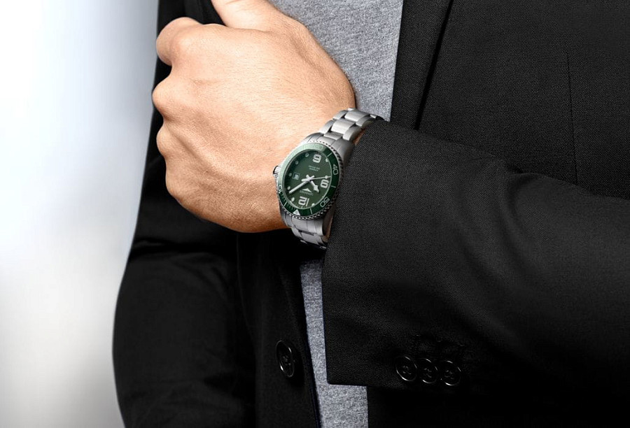 Часы Longines HydroConquest L3.782.4.06.6 — металл сталь, нержавеющая сталь
