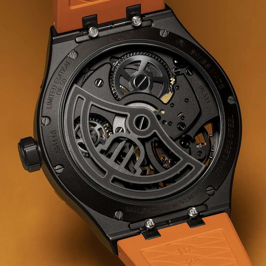 Часы Maurice Lacroix Aikon Master Grand Date AI6118-DLB0J-530-J — каучук, мужские