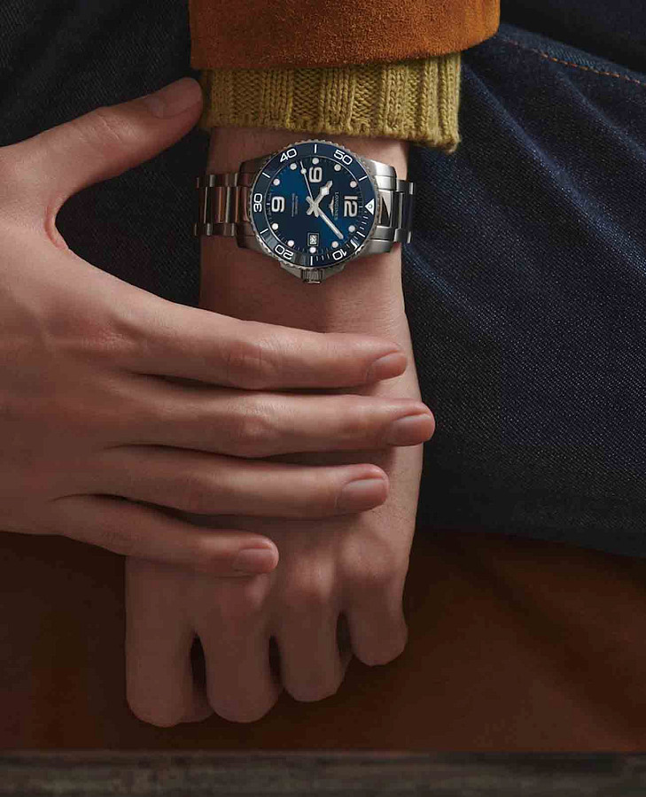 Часы Longines HydroConquest L3.780.4.96.6 — нержавеющая сталь, синий