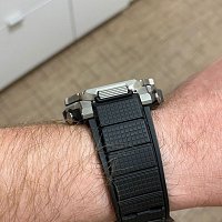 Фото покупателя: Японские часы Casio G-Shock GST-B300S-1A