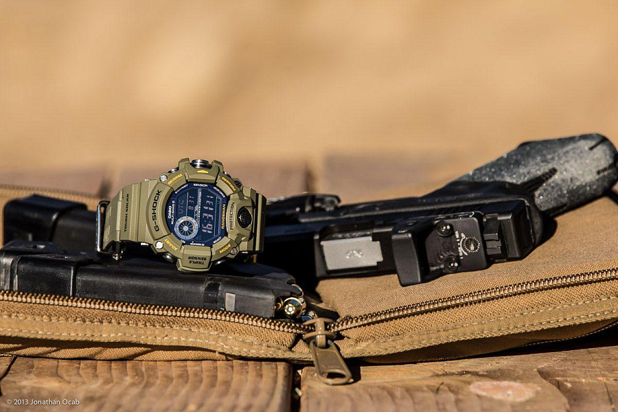 Часы Casio G-Shock GW-9400-3E — пластик, мужские