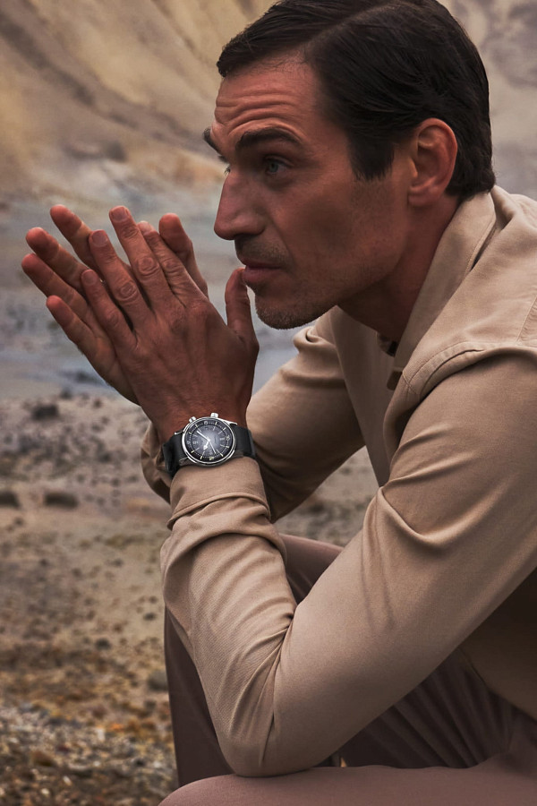 Часы Longines Legend Diver Watch L3.774.4.70.2 — мужские, тканевый