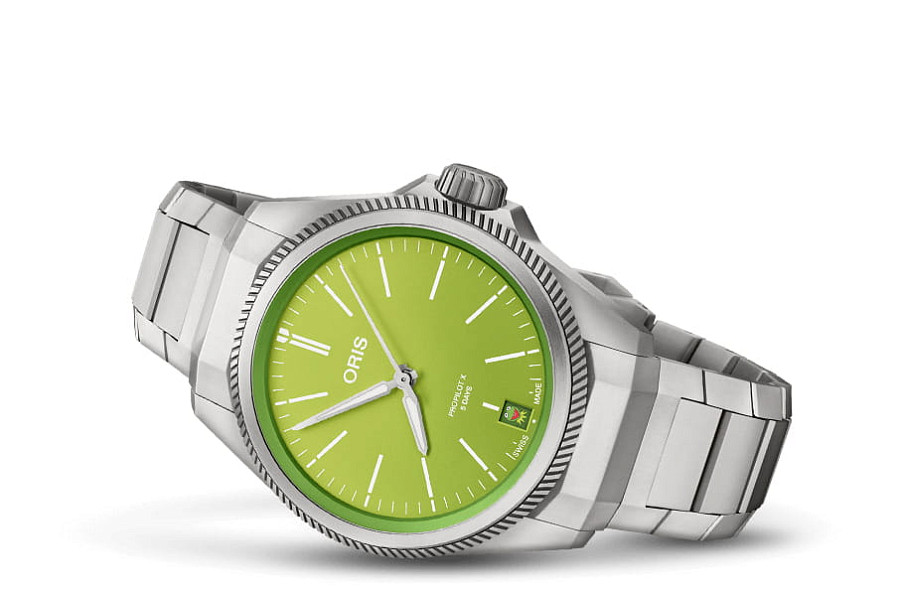 Часы Oris Propilot X Kermit Edition 01 400 7778 7157-Set — механические, титан