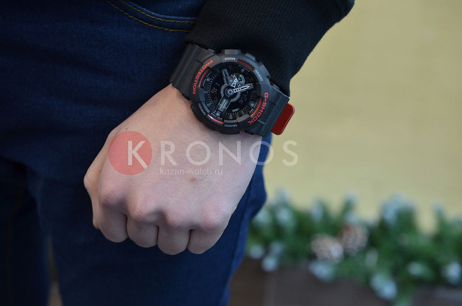 Часы Casio G-Shock GA-110HR-1ADR (GA-110HR-1A) — мужские, пластик