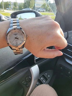 Фото покупателя: Швейцарские наручные часы Tissot PR 100 Sport Chic T101.910.22.116.00