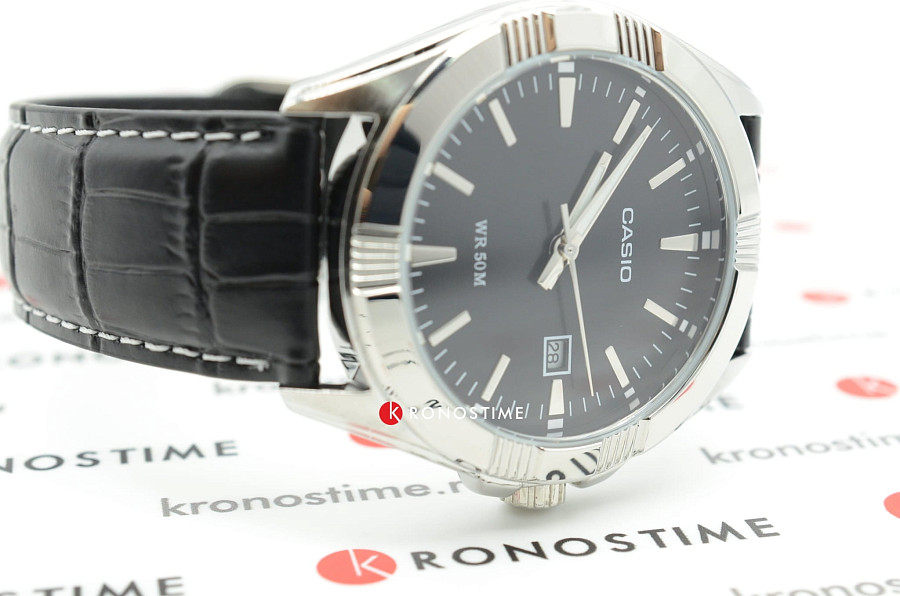 Часы Casio Collection MTP-1308L-1AVDF (MTP-1308L-1A) — кварцевые, металл латунь