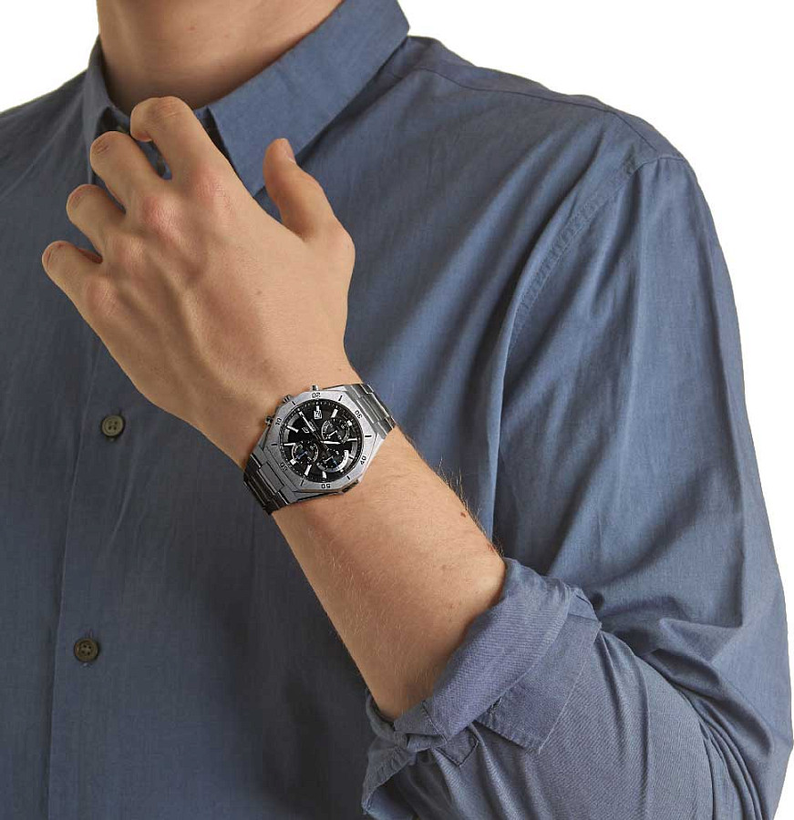 Часы Casio Edifice EFB-680D-1A — кварцевые, сталь металл