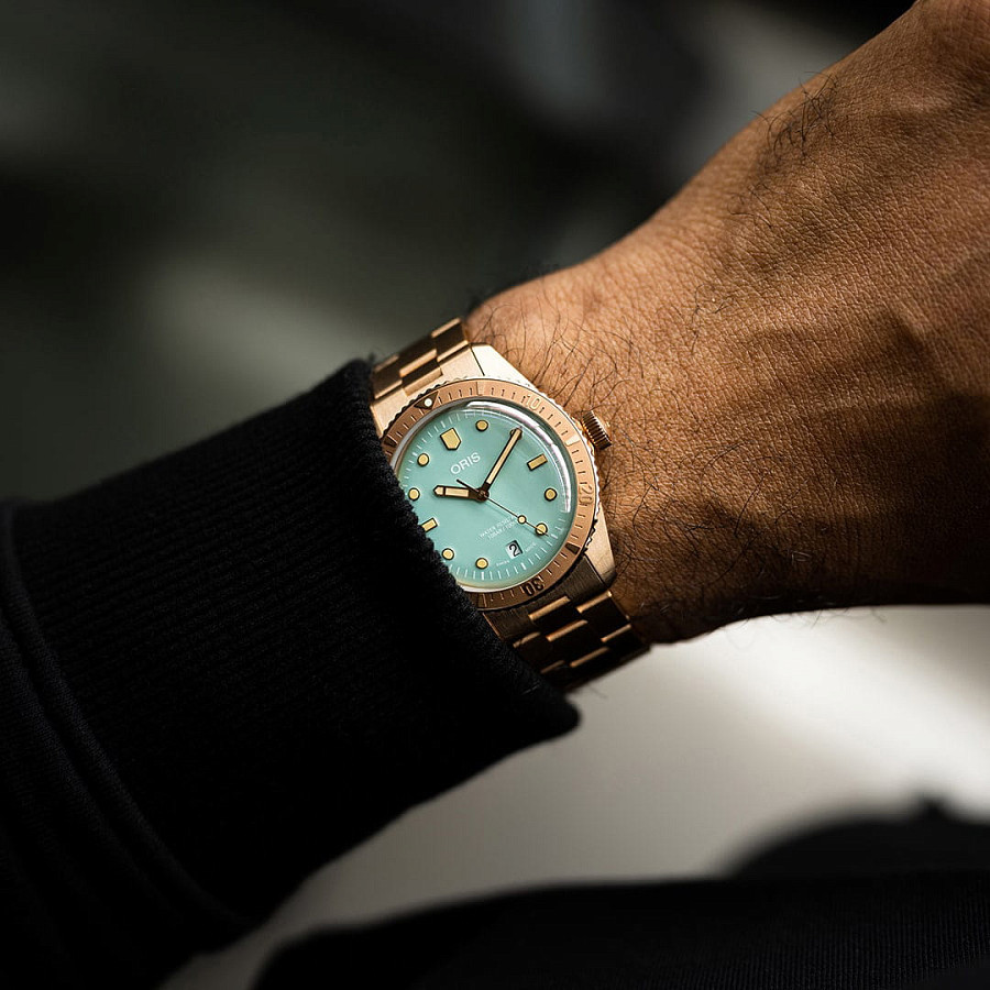 Часы Oris Divers Sixty‑Five 'Cotton Candy' 01 733 7771 3157-07 8 19 15 — артикул 01 733 7771 3157-07 8 19 15