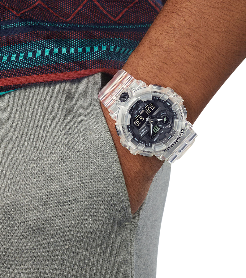 Часы Casio G-Shock GA-700SKE-7A — электронные, пластик