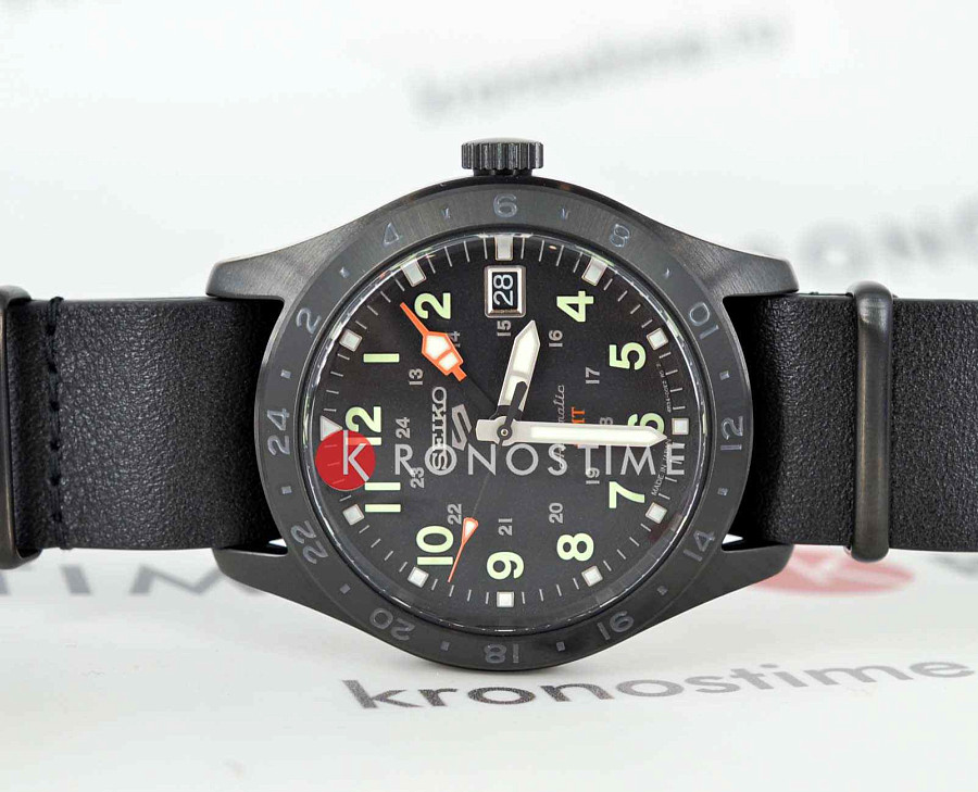 Часы Seiko 5 Sports Field series SSK025K1 — механические, сталь металл
