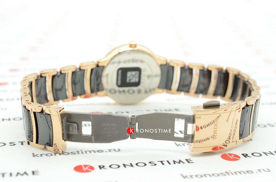Часы Rado Centrix Diamonds R30555712 — артикул R30555712