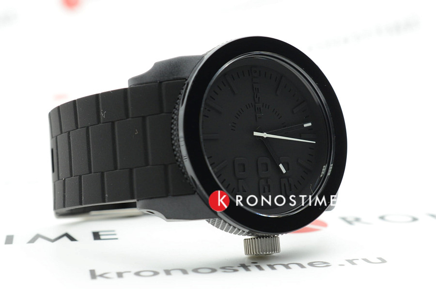 Часы Diesel MS9 Chrono DZ1437 — кварцевые, металл сталь