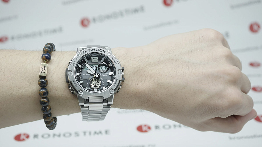 Часы Casio G-Shock GST-B300SD-1A — черный, электронные