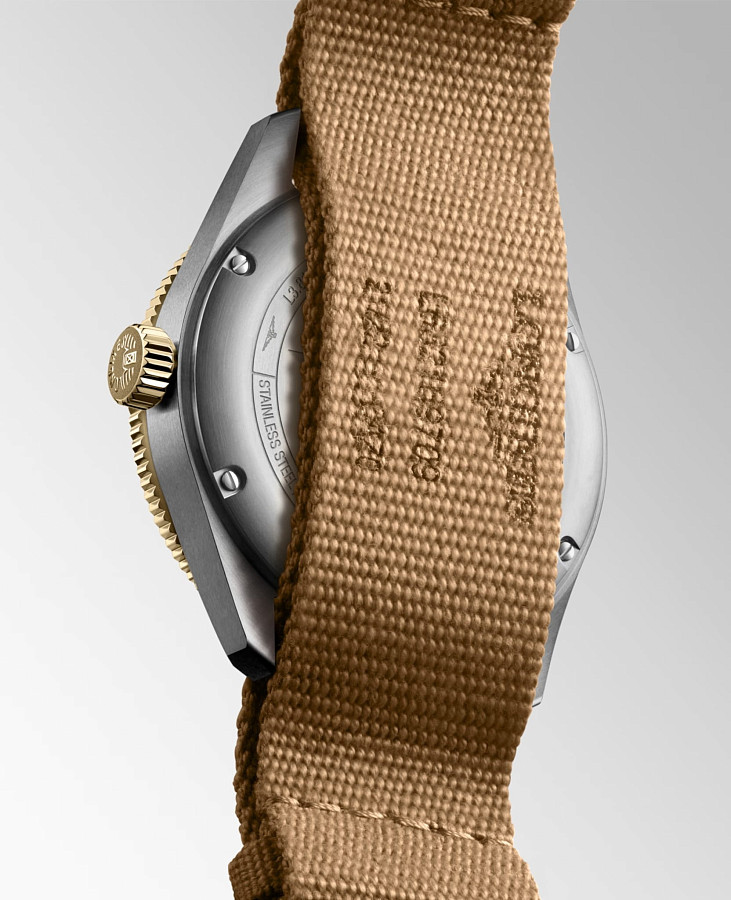 Часы Longines Spirit L3.812.5.53.9 — золото сталь металл, Швейцария
